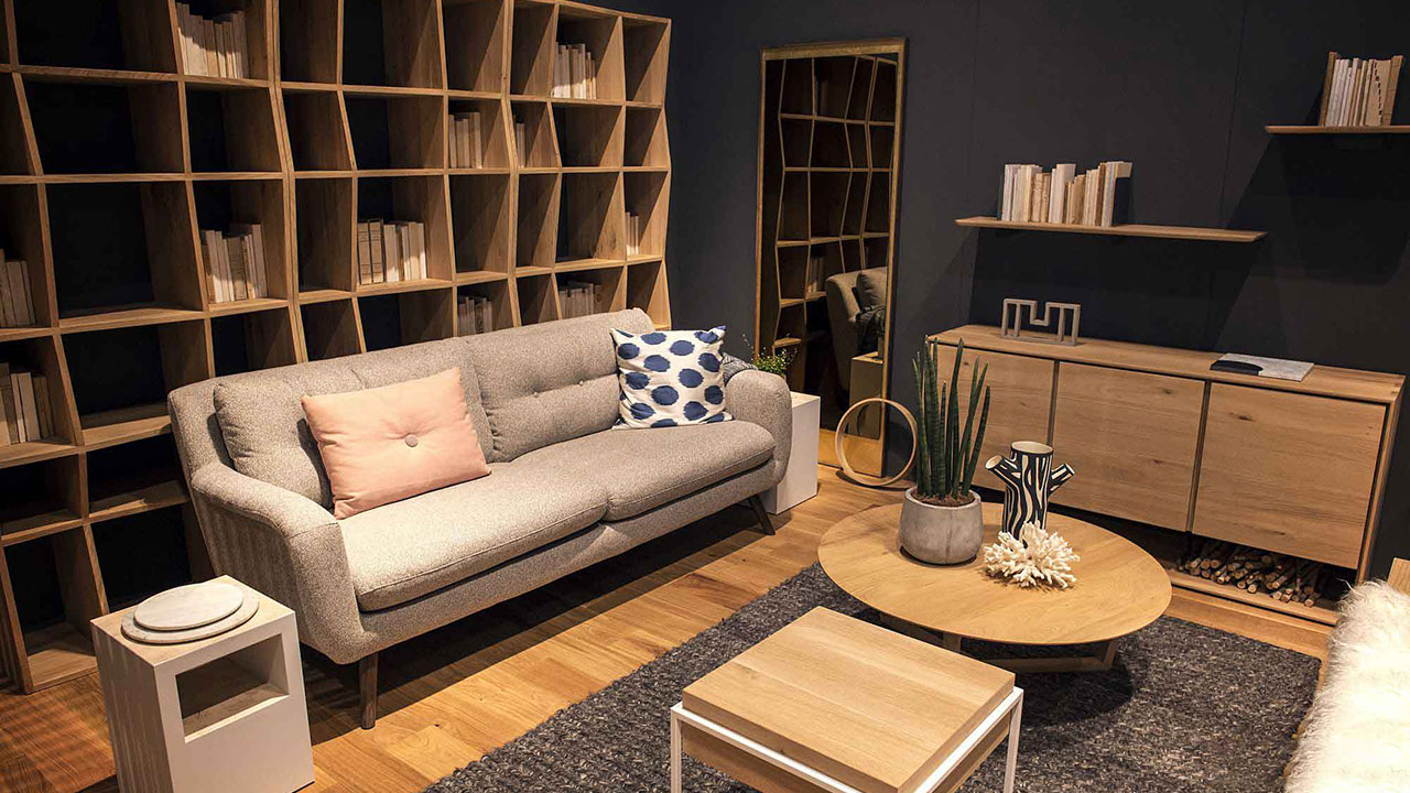 قفسه کتاب چوبی