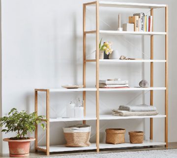 Simple bookshelf